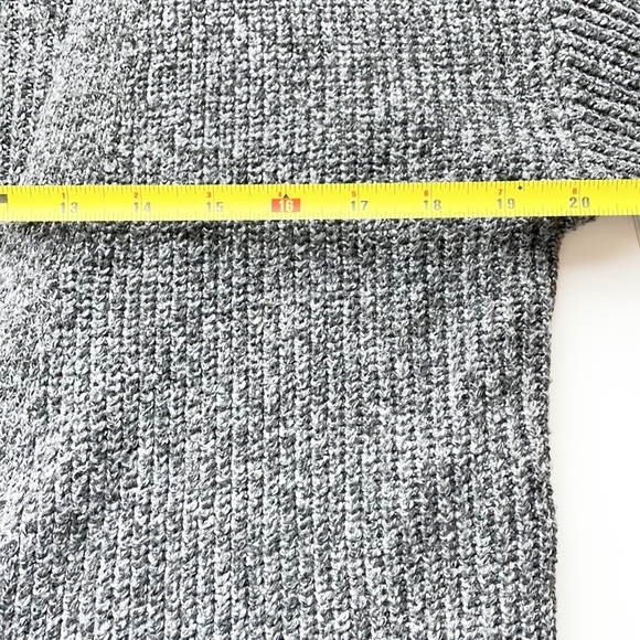 Carly Jeans Los Angeles Cardigan Sweater - Picture 11 of 16